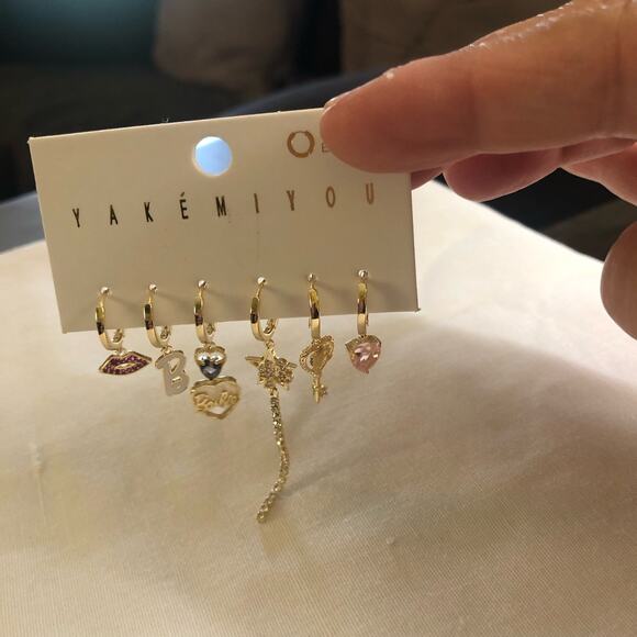 Barbie Dainty Set of 6 Earrings All Unique - Picture 3 of 9